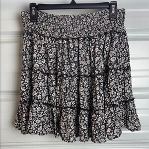 American Eagle Outfitters Black and White Tiered Mini Skirt